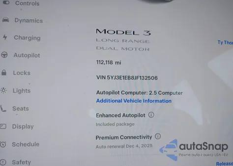 2018 Tesla Model 3 Long Range/Performance z USA, uszkodzony, nr VIN 5YJ3E1EB8JF132506